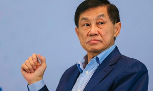 Tiếng thét ám ảnh 'Vua hàng hiệu' Johnathan Hạnh Nguyễn ngày trở về Việt Nam: 'Anh ơi, con chết rồi!'