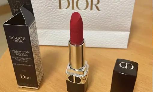 Cách nhận biết son Dior chính hãng