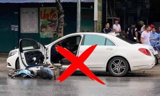 Từ nay: Mở cửa ô tô gây tai nạn có thể bị phạt gấp 50 lần so với trước đây! Mách bạn kinh nghiệm mở cửa ô tô an toàn, tránh gây họa