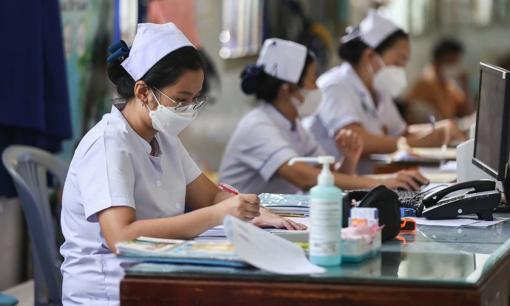 Tin vui cho nhân viên y tế: Sắp được tăng khoản trợ cấp gấp 3 lần nếu đề xuất được thông qua
