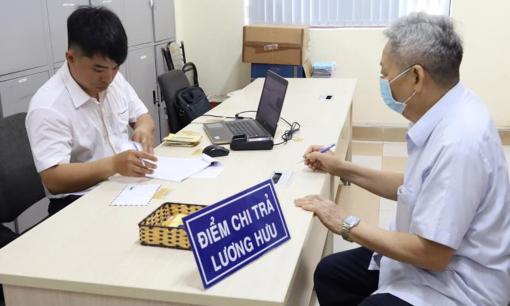 Tin vui: Lương hưu và trợ cấp BHXH tháng 5 sẽ được nhận sớm trước nghỉ lễ