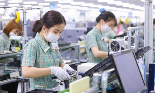 Người lao động có thể nhận mức lương lên đến 490% nếu đi làm dịp lễ 30/4-1/5