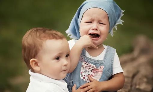 Trẻ em có thể tham dự 'đám tang', nhưng 4 địa điểm này dù nhộn nhịp đến mấy cũng đừng dẫn đi theo