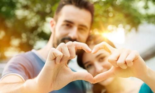 Đàn ông có đáng cưới hay không, đừng nhìn vào ngoại hình hay thu nhập của anh ta, mà hãy nhìn vào 3 chi tiết này 