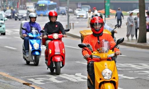 Dân ngại mua xe điện, Hàn Quốc tìm ra cách tái chế ô tô xăng thành điện