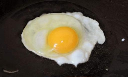 Khi chiên trứng, đừng đổ dầu vào chảo trước. Cách làm mới của đầu bếp nhà hàng rất ngon, học sớm sẽ có lợi sớm