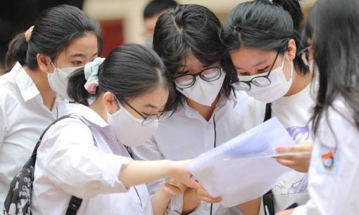 Loạt trường đại học thay đổi cách tính điểm IELTS, SAT trong kỳ tuyển sinh năm 2025