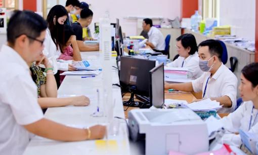 Tiêu chí đánh giá cán bộ để xét nghỉ thôi việc, nghỉ hưu trước tuổi khi sắp xếp bộ máy như thế nào?