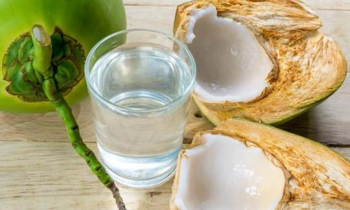 Uống nước dừa mỗi ngày mang lại lợi ích gì cho cơ thể