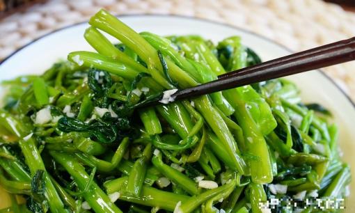 5 loại rau là 'ứng viên vàng' trong làng rau sạch, không cần 'tắm thuốc' vẫn xanh mơn mởn, ăn thoải mái chẳng phải lo