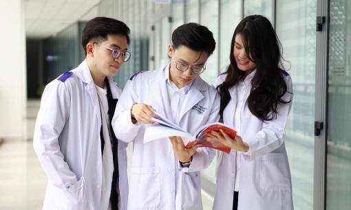 Các ngành tại trường y, dược trên cả nước không xét môn Hóa, Sinh năm 2025
