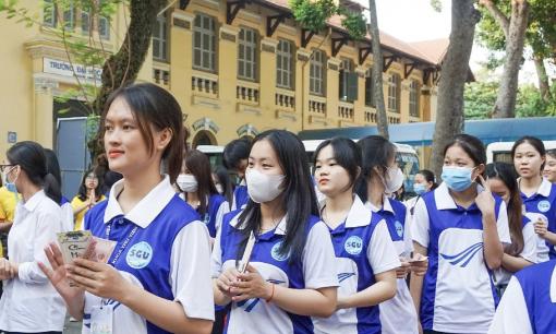 Ngoài Đại học Y Hà Nội, thêm 1 trường đại học ở TP.HCM cấm sinh viên mặc hở hang