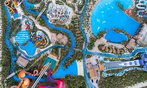 Cách thủ đô Hà Nội 50km, đây là công viên nước đầu tiên tại Việt Nam được vận hành cả ban ngày lẫn ban đêm