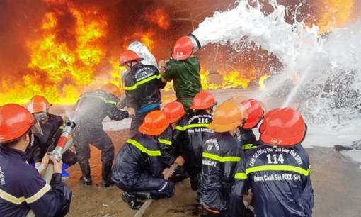 Phạt nặng hành vi vi phạm quy định phòng cháy chữa cháy 2025, mức cao nhất lên đến 100 triệu đồng