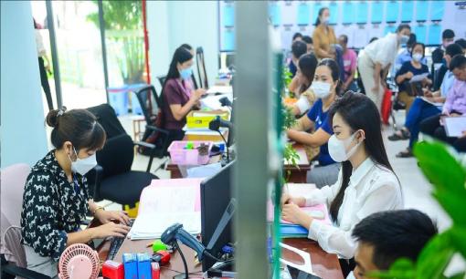 Cán bộ, công chức cấp xã phải nghỉ thôi việc được hưởng trợ cấp thôi việc như thế nào?