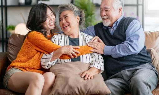 Sau 50 tuổi, dù giàu hay nghèo, bạn đều phải giúp con cái mình làm 3 việc, điều này rất quan trọng!