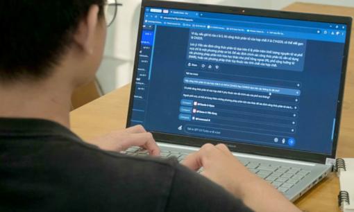 Phụ huynh lo ngại con lười tư duy, lạm dụng AI để giải bài tập về nhà, chuyên gia chỉ cách tháo gỡ