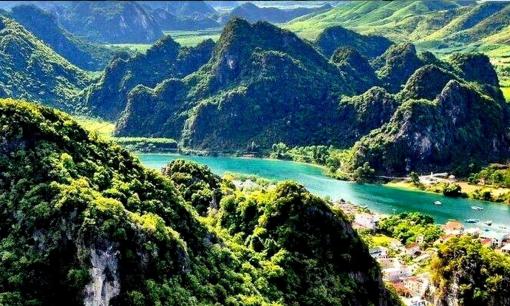 Tin mừng: Vườn Quốc gia nổi tiếng thế giới của Việt Nam có 2 đề cử trong giải thưởng ‘Oscar của ngành du lịch’