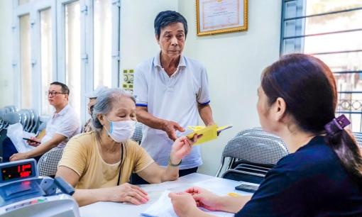 Khi tham gia bảo hiểm y tế, người trên 70 tuổi được hưởng những quyền lợi gì?