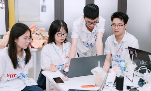 Tin cực vui cho tân sinh viên khối ngành Công nghệ: Có thể nhận học bổng lên đến 500 triệu đồng