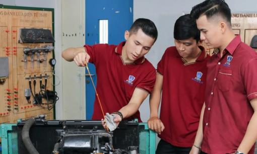 5 ngành học ở Việt Nam ra trường là có việc, thí sinh nào đăng ký thi vào năm nay là sáng suốt