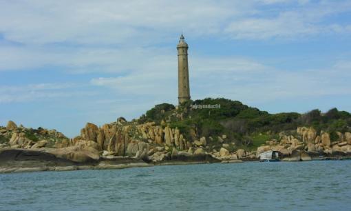 Ngọn hải đăng cao nhất Việt Nam chính thức được xếp hạng Di tích lịch sử cấp tỉnh