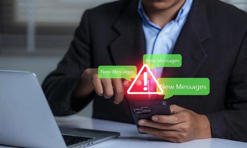 Cần gỡ ngay ứng dụng này nếu không muốn điện thoại bị rút sạch tiền