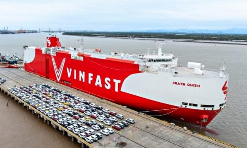 Nối gót VinFast, một hãng ô tô Việt lần đầu xuất khẩu hàng nghìn xe điện ra quốc tế