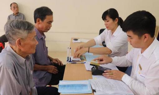 Chỉ 2 ngày nữa, người từ 75 tuổi không có lương hưu được nhận trợ cấp hàng tháng, điều kiện được hưởng là gì?