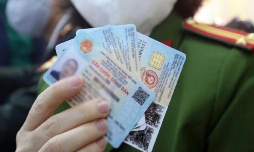 Năm 2025, những trường hợp này sẽ bị thu hồi, tạm giữ thẻ căn cước, người dân nhất định phải biết
