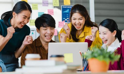 Sinh viên vẫn có thể rủng rỉnh tiền tiêu nhờ 4 công việc này: Giờ giấc tự do, ra trường có CV đẹp khi xin việc