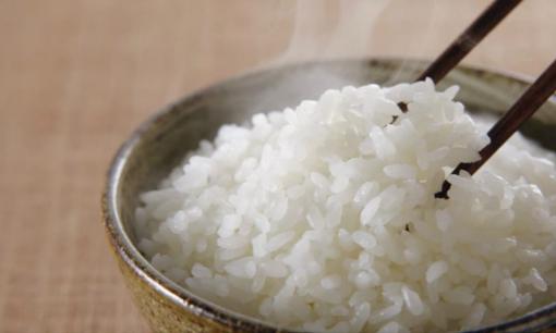 Điều gì sẽ xảy ra với cơ thể nếu bạn ăn sáng bằng cơm?