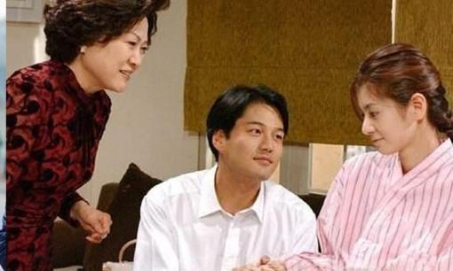 Sau lễ đính hôn, tôi đến nhà vợ tương lai ăn cơm, tình cờ nghe mẹ cô ấy nói chuyện, tôi quyết định hủy đám cưới