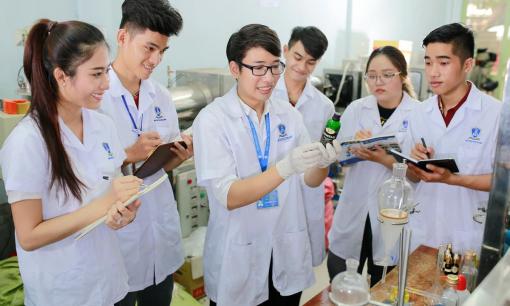 Ngành là ‘xương sống’ của nền kinh tế, mức điểm dễ thở nhưng vẫn vắng sinh viên: Lương khởi điểm 20.000.000 đồng/tháng