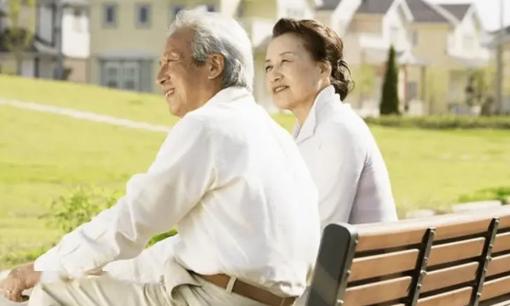 Ai sống lâu hơn, người nghỉ ngơi lâu hay người tập thể dục mỗi ngày? Một cuộc khảo sát trên 36.383 người cao tuổi đã đưa ra câu trả lời