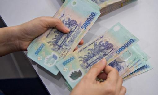 Phụ cấp phục vụ tăng lên 2,7 triệu đồng: Ai là người được hưởng lợi lớn?