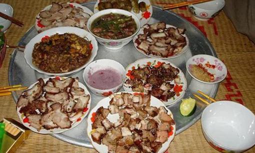 Người Việt đang chuộng một kiểu ăn vừa tốn tiền lại âm thầm gây suy thận, biết để tránh