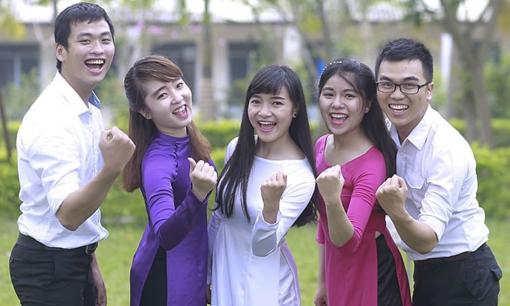 Chi tiết những ngành học được miễn học phí 100% trong năm 2025: Có ngành còn nhận thêm 3,63 triệu/tháng