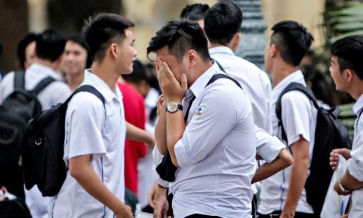 Loạt thí sinh có tổng điểm xét tuyển rất cao nhưng lại trượt tốt nghiệp năm 2025