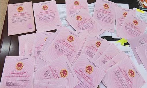 Hàng chục triệu sổ hồng giấy sắp tới có thể sẽ không còn, người dân chú ý