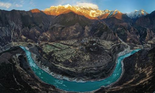 Siêu đập thủy điện lớn nhất thế giới bắt đầu được xây dựng, công suất gấp 3 lần Tam Hiệp