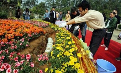 Trong tương lai, việc 'chôn cất' sẽ bị loại bỏ, và 4 phương pháp chôn cất này ngày càng trở nên phổ biến