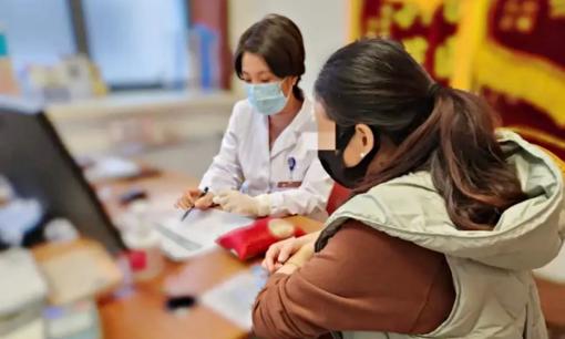 Thói quen thức khuya khiến phụ nữ 29 tuổi đối mặt nguy cơ vô sinh, 'buồng trứng gần như ngừng hoạt động'