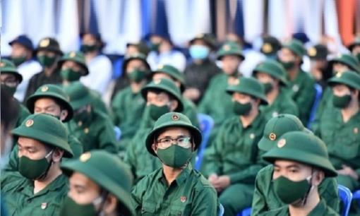 Theo quy định mới,  công dân cận bao nhiêu độ không bị gọi đi nghĩa vụ quân sự?