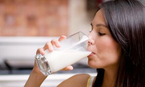 Uống sữa vào 1 trong 3 thời điểm này mang lại nhiều lợi ích 'quý như vàng' cho sức khỏe