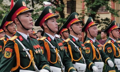 Từ 15/9: Dùng mạng xã hội, quân nhân tuyệt đối không được làm những điều này