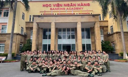 Điểm chuẩn Học viện Ngân hàng 4 năm gần nhất thay đổi thế nào? Thí sinh và phụ huynh có thể tham khảo