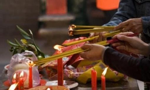 Ngày Rằm 15 tháng 6 âm lịch (nhuận) Ất Tỵ 2025, thắp hương vào khung giờ nào đẹp?