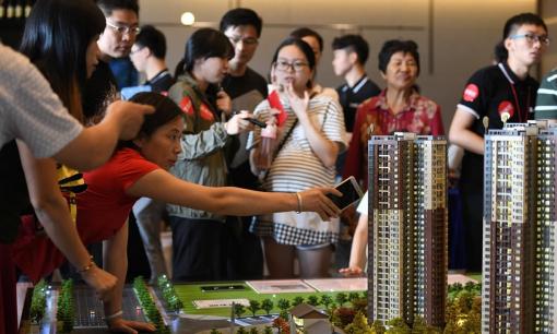 Hãy xem 'người mua nhà trả góp' và 'người đi thuê nhà' ai có cuộc sống vất vả hơn? Sau 10 năm, sự khác biệt sẽ rõ ràng!