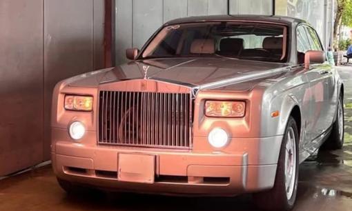 Một chiếc xe ở Việt Nam đi gần 20 năm chạy hơn 30.000 km, vẫn rao bán 7 tỷ đồng, có thể đổi được 7 chiếc Santa Fe